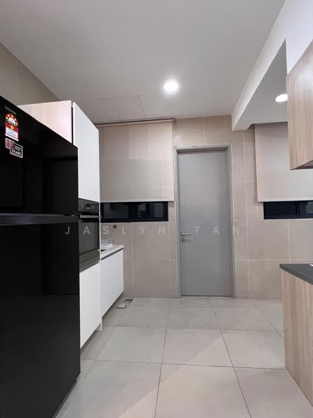 Service Residence for Sale at KL Gateway Premium Residences - Jaslyn Tan - PropertyGuru.com.my