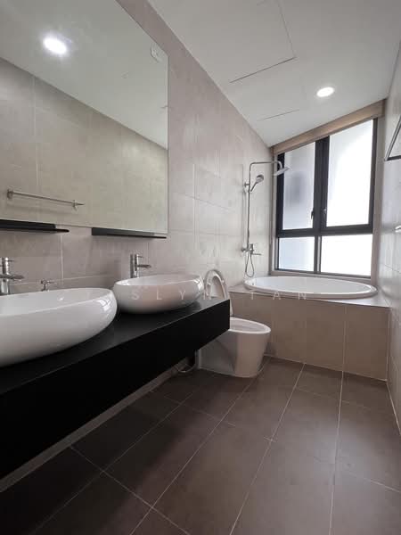 Service Residence for Sale at KL Gateway Premium Residences - Jaslyn Tan - PropertyGuru.com.my