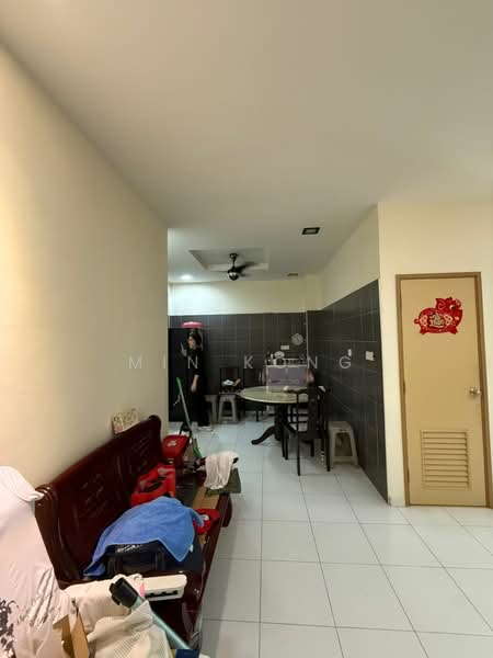 2-storey Terraced House for Sale in Taman Setia Indah (Tebrau) - Min Kong - Living Room - PropertyGuru.com.my