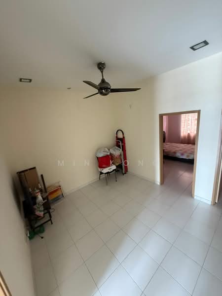 2-storey Terraced House for Sale in Taman Setia Indah (Tebrau) - Min Kong - Living Room - PropertyGuru.com.my