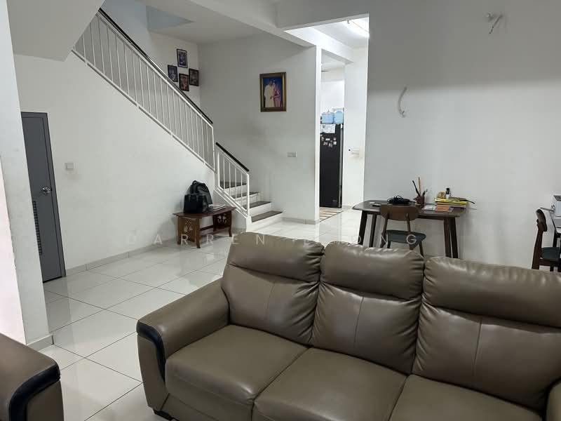 2-storey Terraced House for Sale in Kajang 2 (Kajang) - Darren Leong - Living Room - PropertyGuru.com.my