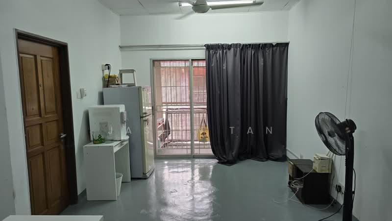 Apartment for Sale at Vista Magna - Jaslyn Tan - Living Room - PropertyGuru.com.my