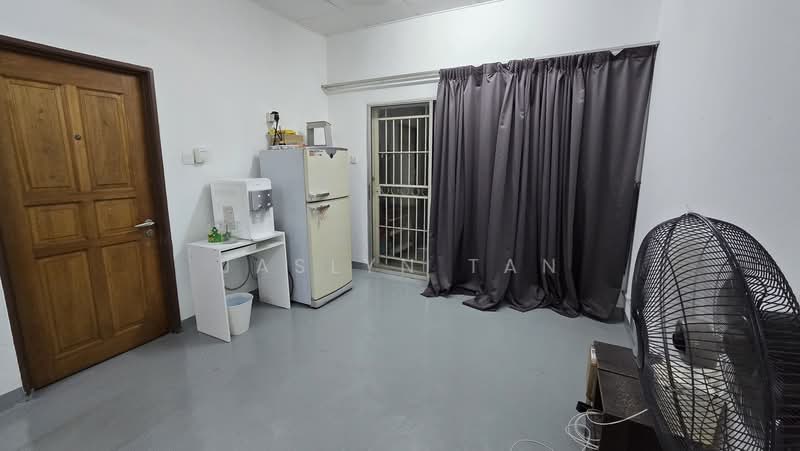 Apartment for Sale at Vista Magna - Jaslyn Tan - Living Room - PropertyGuru.com.my