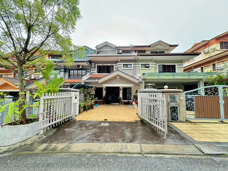 2.5-storey Terraced House for Sale in Bukit Antarabangsa (Ulu Kelang) - Sam Jamal - Exterior - PropertyGuru.com.my