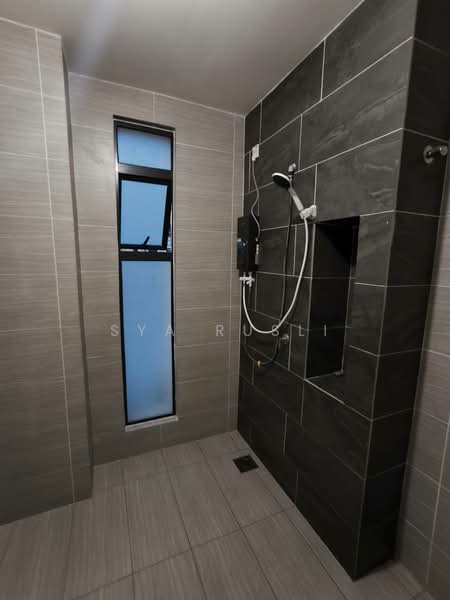 2-storey Terraced House for Rent in Sunsuria City (Dengkil) - Sya Rusli - Bathroom - PropertyGuru.com.my