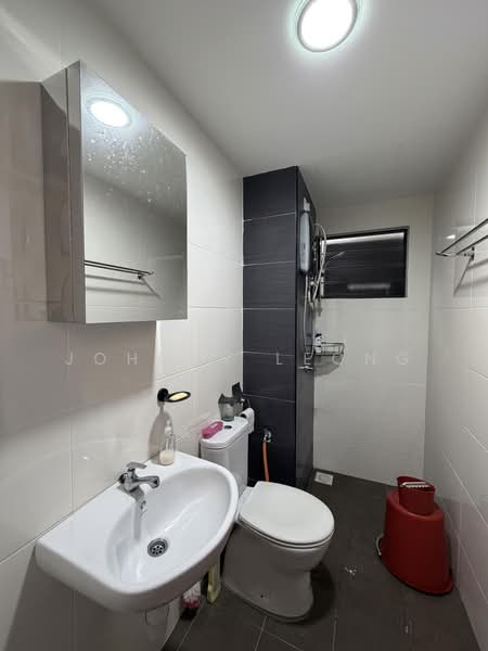 Condominium for Sale at Oasis 1 - Johnny Leong - Bathroom - PropertyGuru.com.my