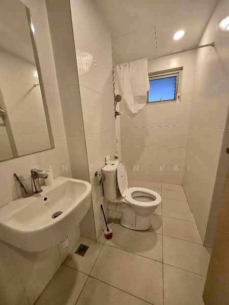 Kondominium untuk Disewa di The Latitude Condominium - Gan Chun Kai - Bathroom - PropertyGuru.com.my