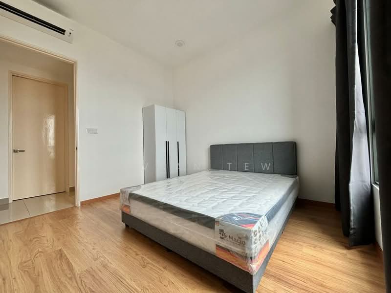Service Residence for Sale at East Parc @ Manjalara - Vivian Tew - Bedroom - PropertyGuru.com.my