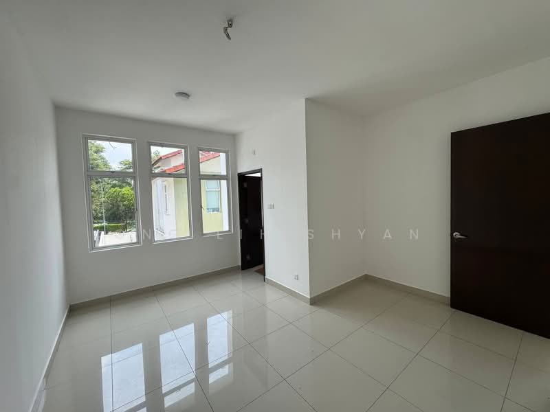 Rumah Berkembar untuk Dijual di Taman Ponderosa (Johor Bahru) - Ong Lih Shyan - Interior - PropertyGuru.com.my