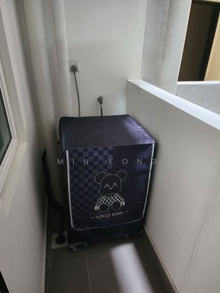 Servis Apartment untuk Disewa di TRELLIS RESIDENCES - Min Kong - Balcony - PropertyGuru.com.my