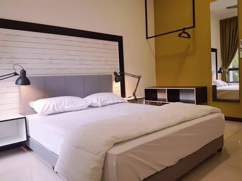 Servis Apartment untuk Dijual di Luminari - Chloe Lim - Bedroom - PropertyGuru.com.my