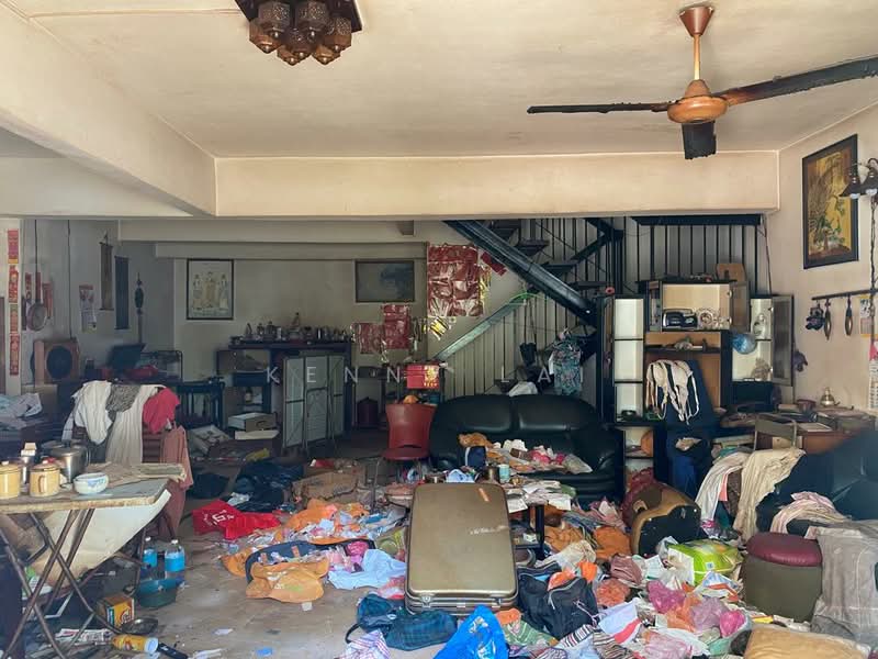 2-storey Terraced House for Sale in Cheras (Kuala Lumpur) - Kenny Lai - Living Room - PropertyGuru.com.my