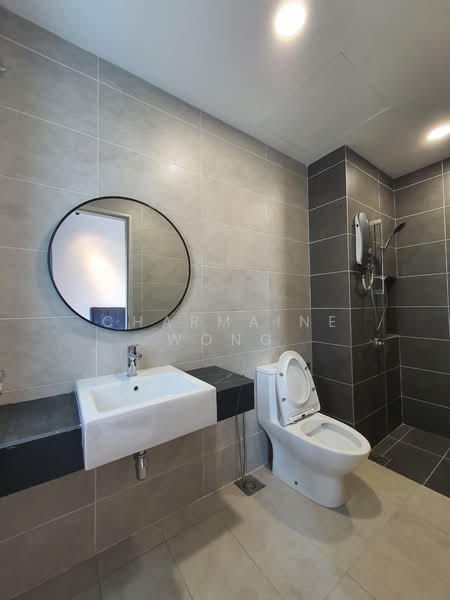 Servis Apartment untuk Disewa di M Oscar - Charmaine Wong - Bathroom - PropertyGuru.com.my