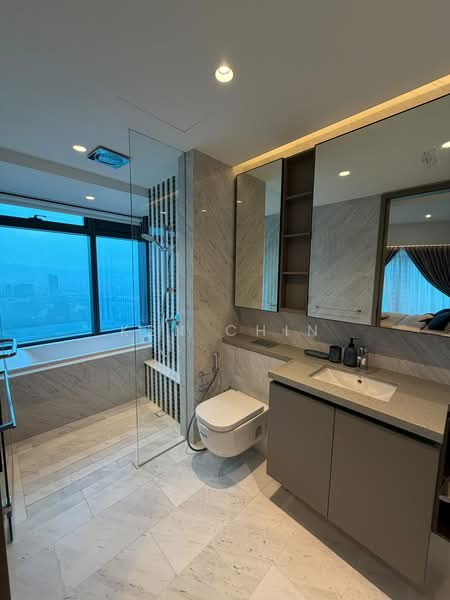 Service Residence for Rent at Eaton Residence - Ken Chin - Master Bathroom - PropertyGuru.com.my