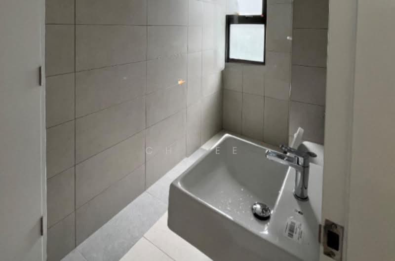 Rumah Teres 2-Tingkat untuk Dijual di Sungai Buloh (Selangor) - CH LEE - Bathroom - PropertyGuru.com.my