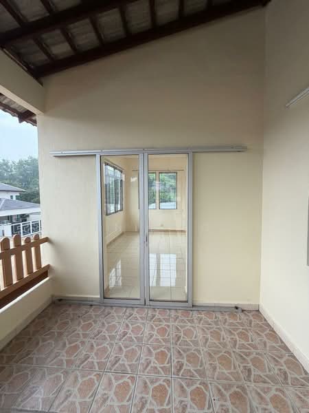 Rumah Teres 2 Tingkat untuk Disewa di Bandar Mahkota Cheras (Cheras) - Winnie Looi - Balcony - PropertyGuru.com.my