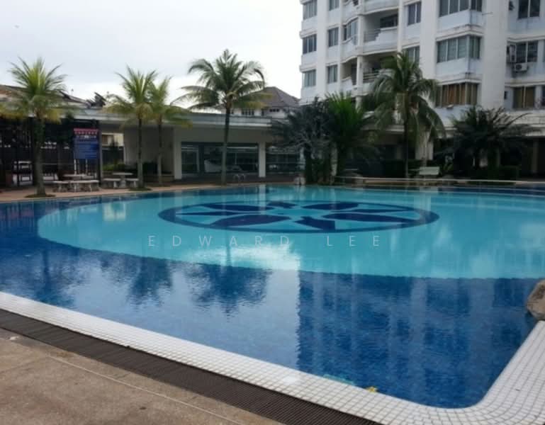 Kondominium untuk Dijual di U Garden Resort Condominium - Edward Lee - Pool - PropertyGuru.com.my