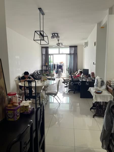 Kondominium untuk Dijual di Sandilands - Phoebe Oon - Living Room - PropertyGuru.com.my