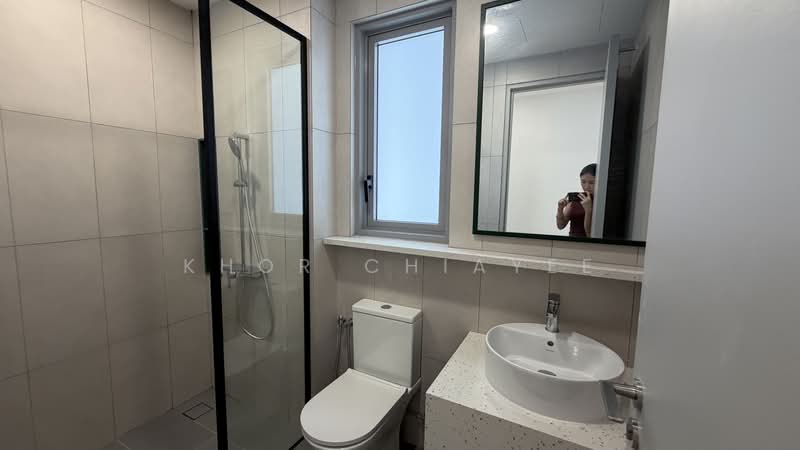 Service Residence for Sale at The Meg Serviced Residence - Khor Chiayee - Bathroom - PropertyGuru.com.my