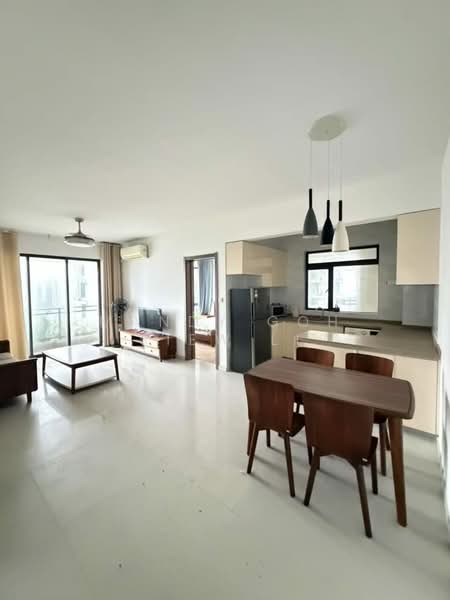 Service Residence for Sale at Country Garden Forest City - Mandy Goh Siew Li - Living Room - PropertyGuru.com.my