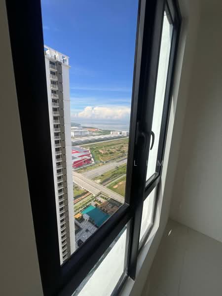 Servis Apartment untuk Dijual di Vivo Executive Apartment - Chloe Lim - View - PropertyGuru.com.my