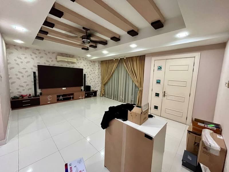 Rumah Teres 2.5 Tingkat untuk Dijual di Putra Heights (Subang Jaya) - Catherine Tan - Living Room - PropertyGuru.com.my