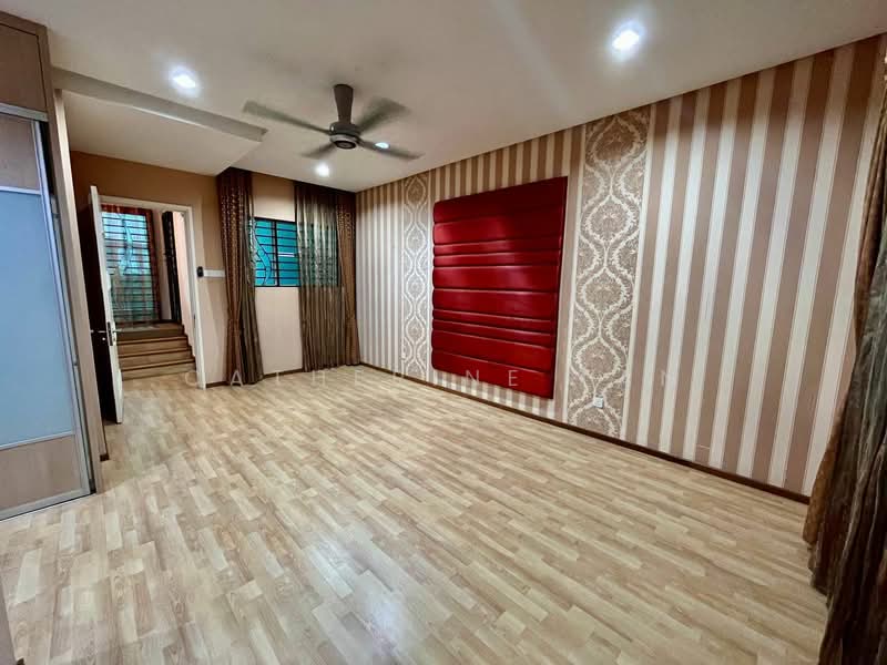 Rumah Teres 2.5 Tingkat untuk Dijual di Putra Heights (Subang Jaya) - Catherine Tan - Bedroom - PropertyGuru.com.my