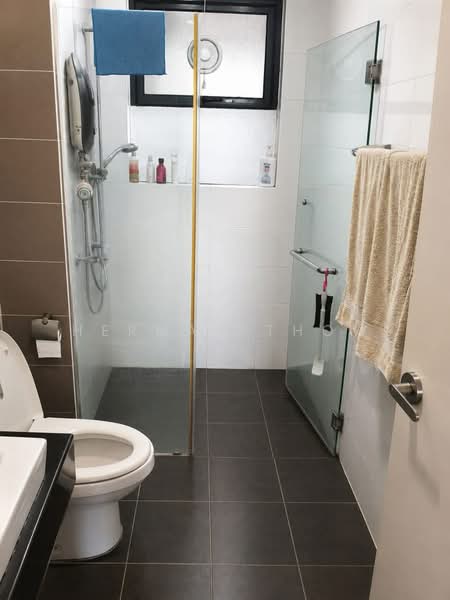 Kondominium untuk Disewa di Covillea - Herman Thow - Bathroom - PropertyGuru.com.my