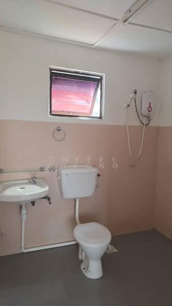 Kondominium untuk Disewa di Evergreen Park Acorn & Hazel - Cheery Cheong - Bathroom - PropertyGuru.com.my