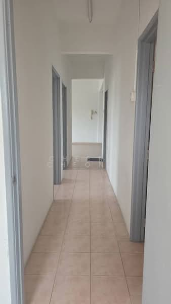 Kondominium untuk Disewa di Evergreen Park Acorn & Hazel - Cheery Cheong - Corridor - PropertyGuru.com.my