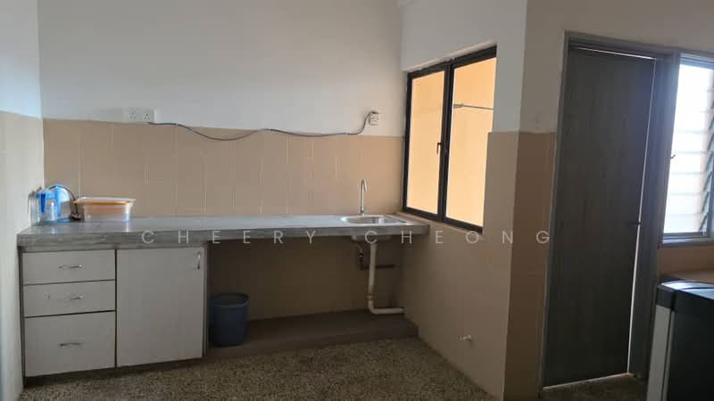 Kondominium untuk Disewa di Evergreen Park Acorn & Hazel - Cheery Cheong - Kitchen - PropertyGuru.com.my