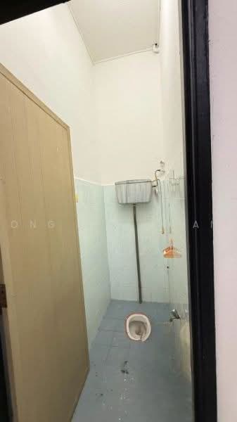 Rumah Teres 1-Tingkat untuk Dijual di Taman Johor Jaya (Johor Bahru) - Ong Lih Shyan - Bathroom - PropertyGuru.com.my