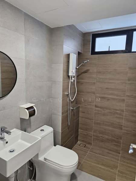 Servis Apartment untuk Dijual di Vivo Executive Apartment - Chloe Lim - Bathroom - PropertyGuru.com.my