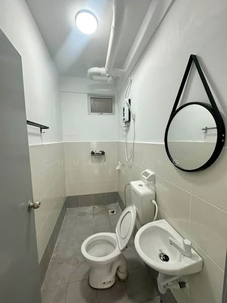 Pangsapuri untuk Disewa di Pangsapuri Pulai Mutiara 3 - Chuan Hong Kee - Bathroom - PropertyGuru.com.my