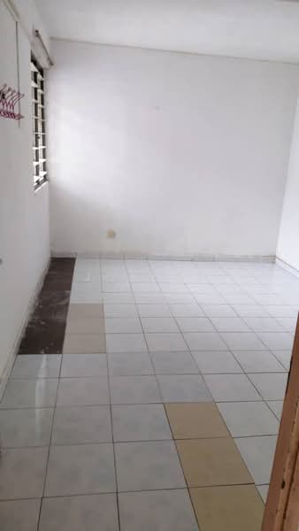 Flat for Rent at Desa Petaling Flat - Joanne Yan - Interior - PropertyGuru.com.my
