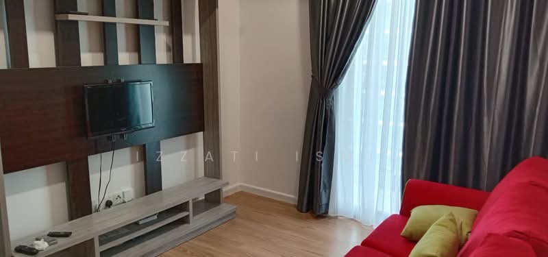Condominium for Sale at Lakefront Residence - Izzati Ismil - Living Room - PropertyGuru.com.my