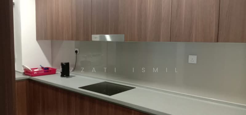 Condominium for Sale at Lakefront Residence - Izzati Ismil - Kitchen - PropertyGuru.com.my