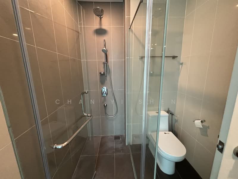 Kondominium untuk Dijual di The LIGHT COLLECTION II - Chan Yi Shen - Bathroom - PropertyGuru.com.my