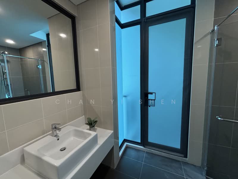 Kondominium untuk Dijual di The LIGHT COLLECTION II - Chan Yi Shen - Bathroom - PropertyGuru.com.my