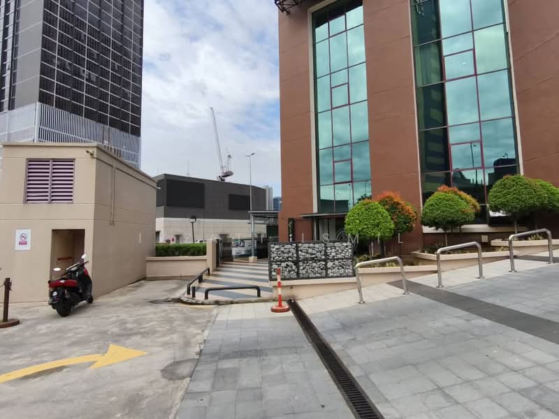 Pejabat untuk Disewa di Jalan Tun Razak (KL City Centre) - Izzati Ismil - Exterior - PropertyGuru.com.my