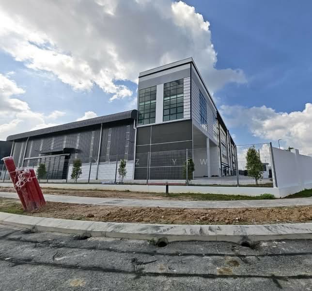 Semi-D Factory for Rent in Eco Business Park V (Puncak Alam) - Xinzi Yew - Exterior - PropertyGuru.com.my