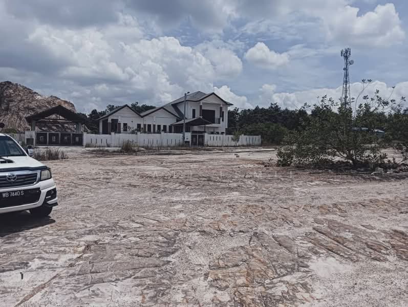 Tanah Kediaman untuk Dijual di Rkt Labu Lanjut (Sepang) - Izzati Ismil - Exterior - PropertyGuru.com.my