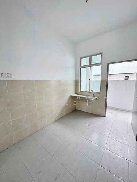 2-storey Terraced House for Rent in Johor Bahru (Johor) - Chuan Hong Kee - Kitchen - PropertyGuru.com.my