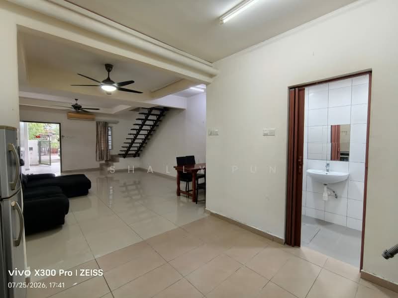 2-storey Terraced House for Rent in Puchong (Selangor) - Shally Pun - Living Room - PropertyGuru.com.my