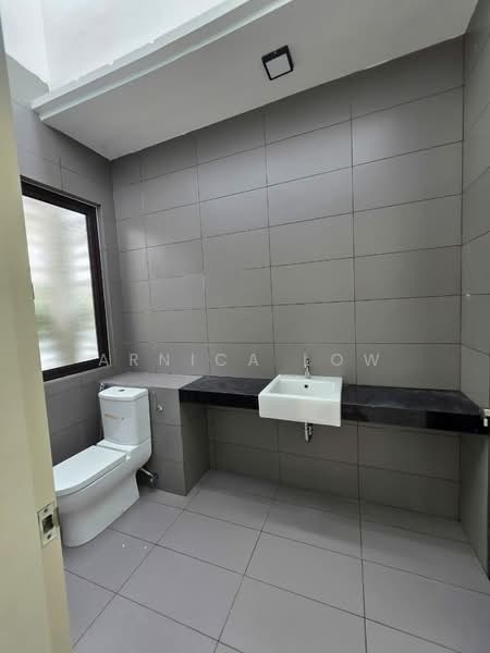 Rumah Bandar untuk Dijual di 16 Sierra (Puchong) - Arnica Low - PropertyGuru.com.my