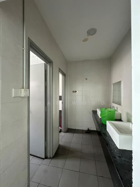 Shop / Office for Rent in Bukit Raja (Selangor) - Ivan Wong - PropertyGuru.com.my