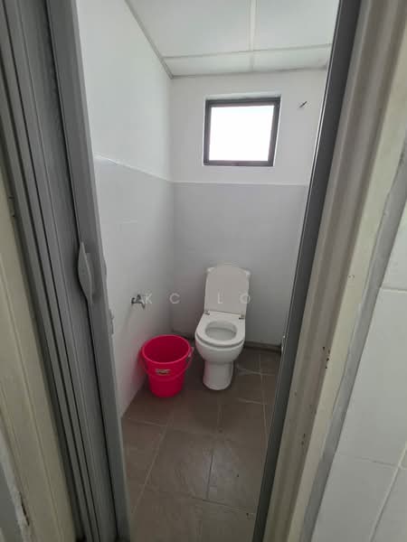 Kilang untuk Disewa di Senawang (Negeri Sembilan) - KC Lo - Bathroom - PropertyGuru.com.my