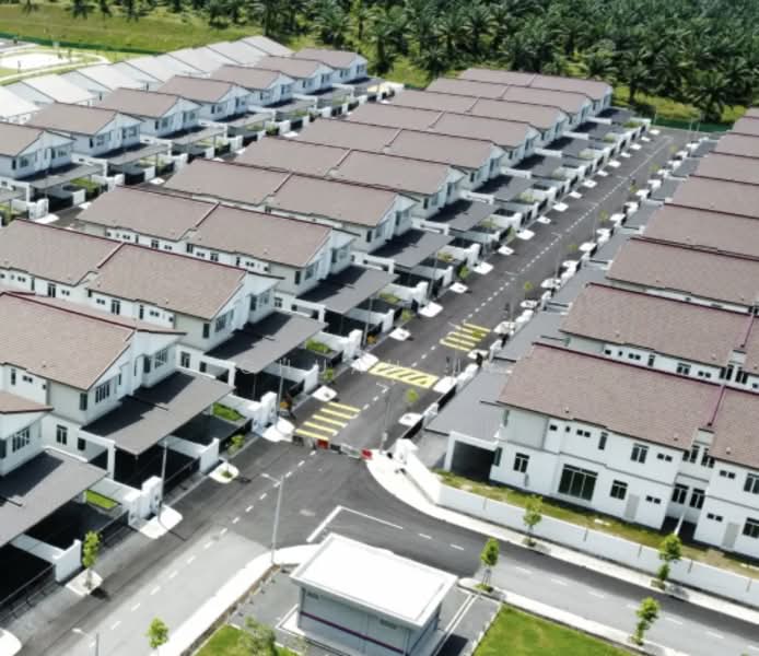 Rumah Berkembar untuk Dijual di Taman Desa Impian (Bukit Mertajam) - Chuah Jy - Exterior - PropertyGuru.com.my