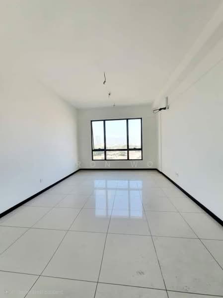 Kondominium untuk Dijual di Luminari - Sharon Wong - Master Bedroom - PropertyGuru.com.my