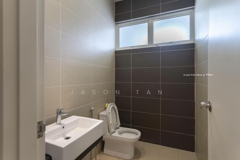 Rumah Berkembar untuk Dijual di Setia Eco Park (Setia Alam) - Jason Tan - Bathroom - PropertyGuru.com.my